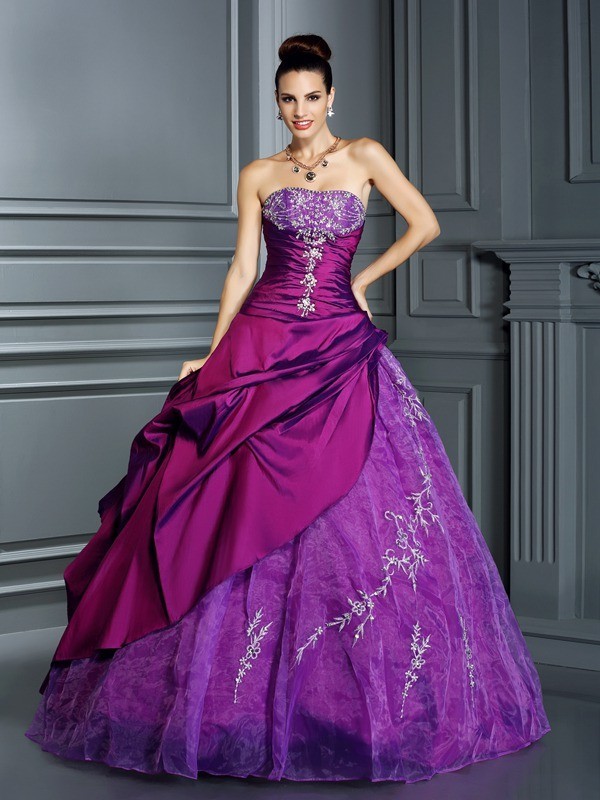 Ball Gown Strapless Applique Sleeveless Long Taffeta Quinceanera Dresses