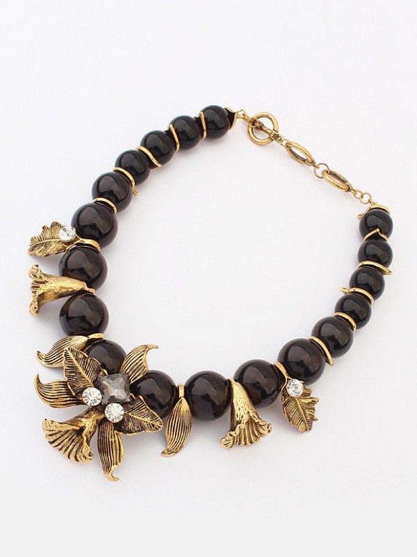 Occident Hyperbolic Metallic Personality Morning glory Hot Sale Necklace
