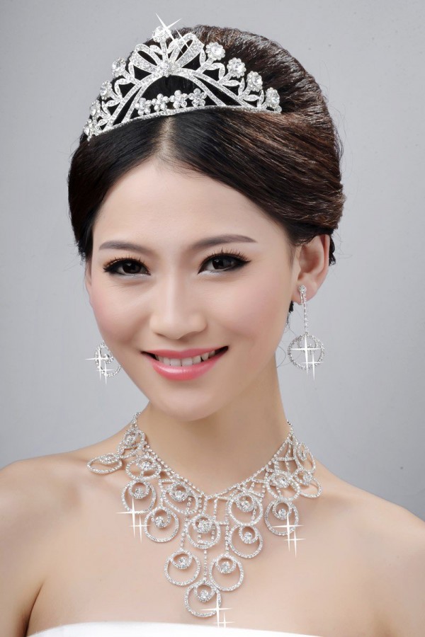 New Style Beautiful Alloy Crystals Wedding Headpieces Necklaces Earrings Set
