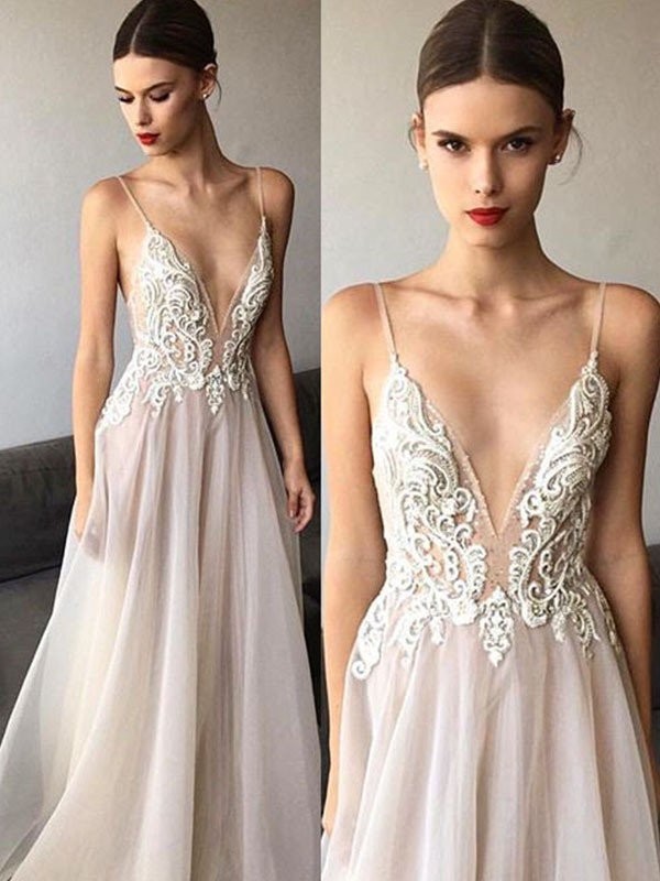 A-Line/Princess Sleeveless V-neck Sweep/Brush Train Spaghetti Straps Lace Tulle Wedding Dresses