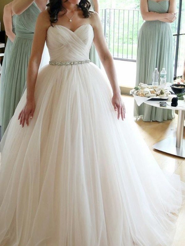 Ball Gown Sweetheart Sleeveless Floor-Length Beading Tulle Wedding Dresses
