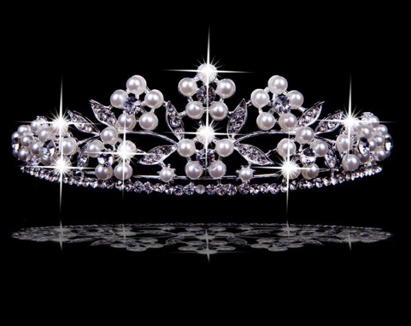 Very Stunning Czech Rhinestones Pearls Wedding Headpieces