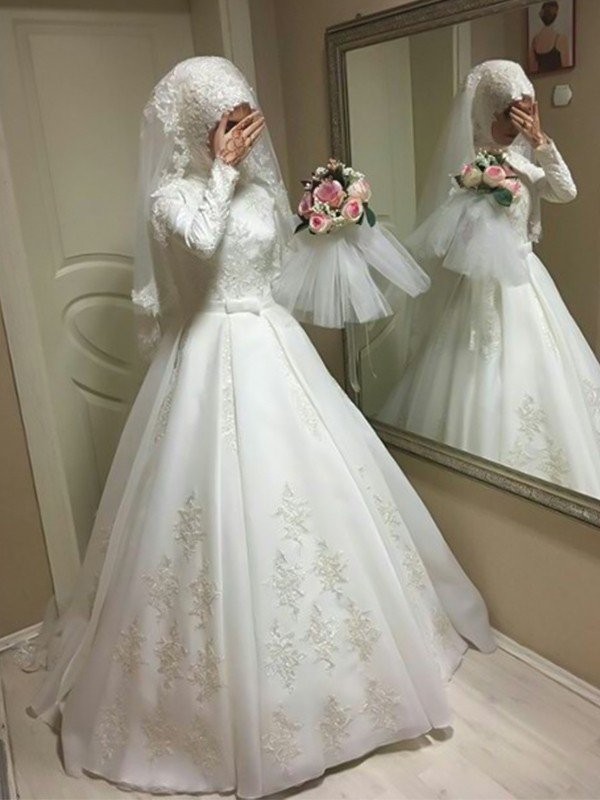 Ball Gown Jewel Long Sleeves Floor-Length Bowknot Tulle Wedding Dresses