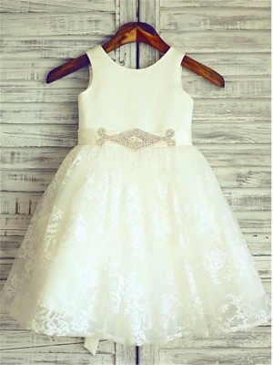 A-line/Princess Scoop Sash/Ribbon/Belt Sleeveless Knee-Length Lace Flower Girl Dresses
