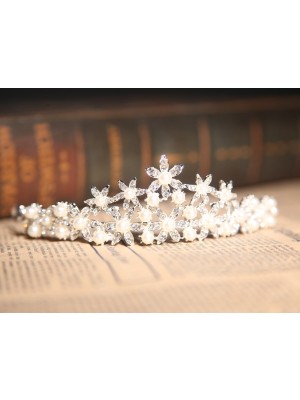 Nice Alloy Clear Crystals Pearl Wedding Headpieces