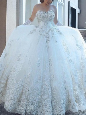 Ball Gown Sweetheart Applique Tulle Sleeveless Cathedral Train Wedding Dresses