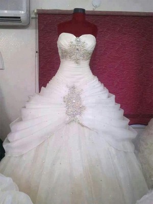Ball Gown Tulle Sweetheart Ruffles Sleeveless Floor-Length Wedding Dresses