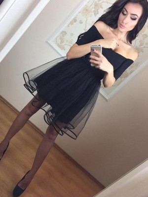 A-Line/Princess 1/2 Sleeves Off-the-Shoulder Tulle Short/Mini Dresses