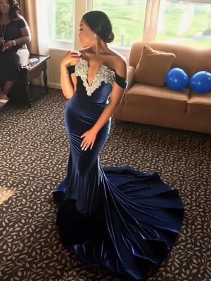 Trumpet/Mermaid Sleeveless Off-the-Shoulder Sweep/Brush Train Applique Velvet Dresses
