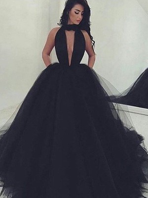 Ball Gown V-neck Sleeveless Court Train Tulle Dresses
