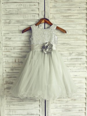 A-line/Princess Scoop Sleeveless Hand-Made Flower Long Net Dresses
