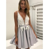 A-Line/Princess V-Neck Sleeveless Satin Applique Short/Mini Dresses