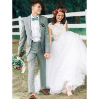 Ball Gown Sleeveless Scoop Court Train Applique Lace Wedding Dresses