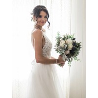 A-Line/Princess Lace Tulle Sleeveless Halter Floor-Length Wedding Dresses