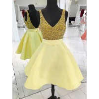 A-Line V-neck Cut Short With Beading Satin Yellow Homecoming Dresses