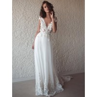 A-Line/Princess Tulle Applique V-neck Sleeveless Sweep/Brush Train Wedding Dresses