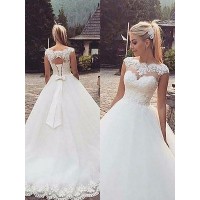 Ball Gown Sleeveless Bateau Lace Tulle Court Train Wedding Dresses