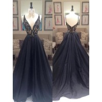 A-Line/Princess V-neck Sleeveless Sweep/Brush Train Taffeta Dresses