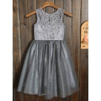A-line/Princess Scoop Sleeveless Sash/Ribbon/Belt Tulle Long Dresses